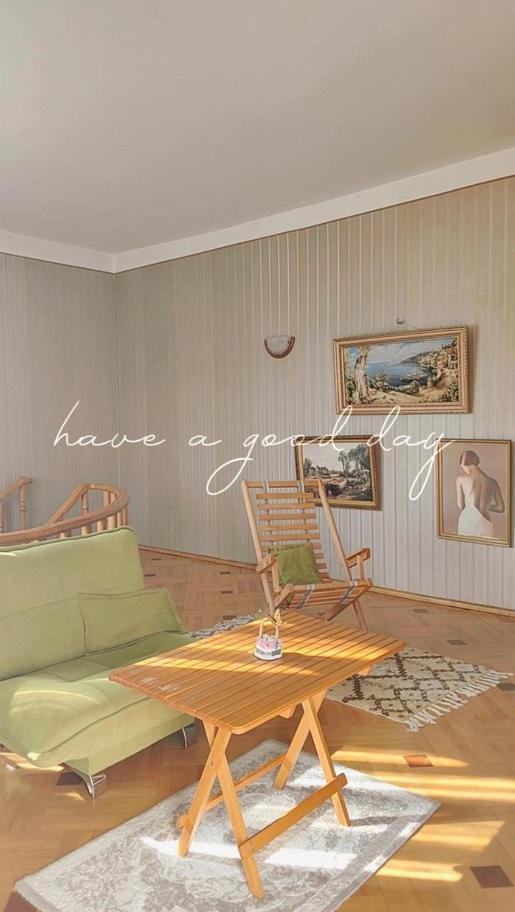 Guest House Metreveli Street 19 Khashuri Exterior foto