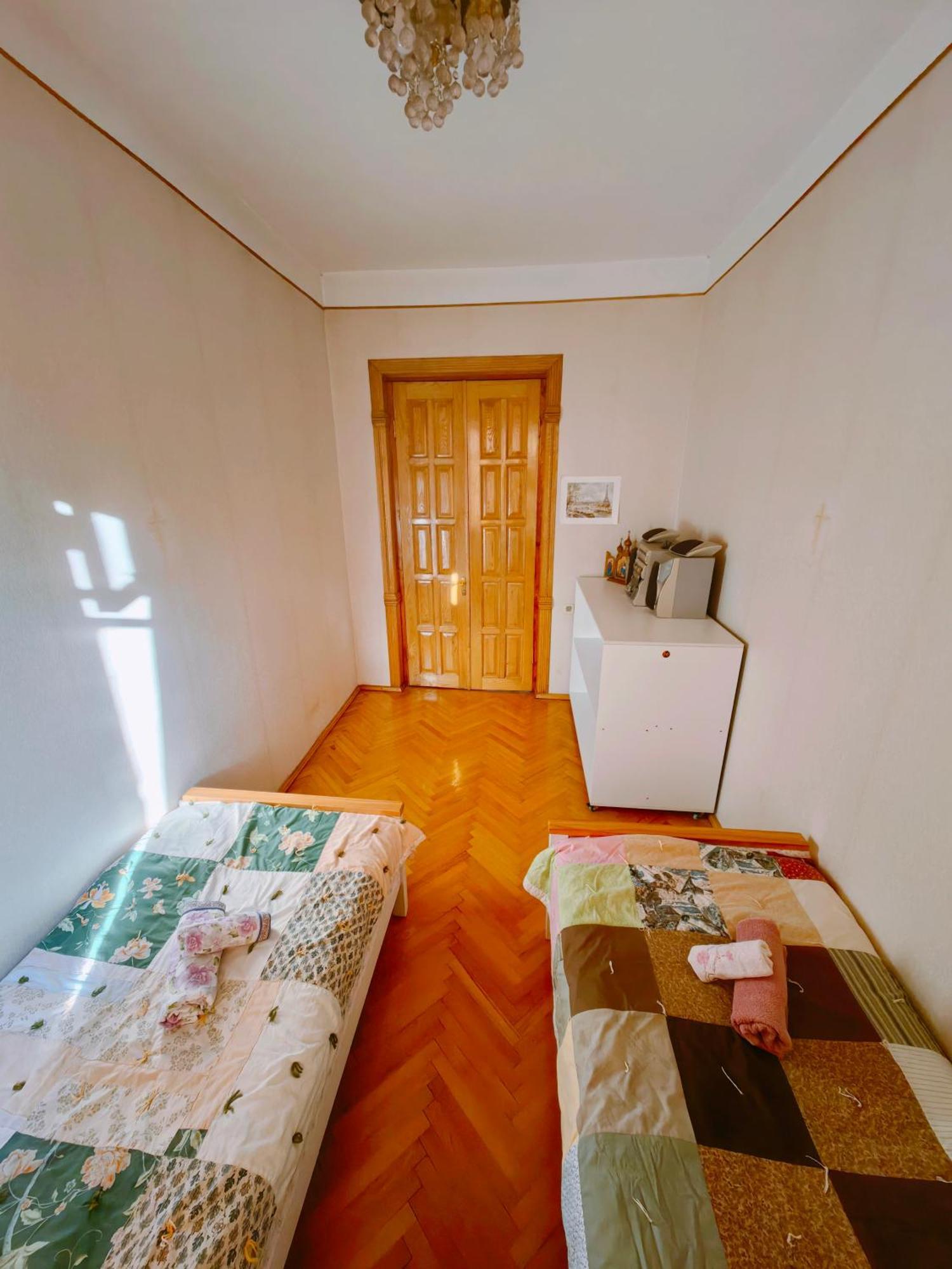 Guest House Metreveli Street 19 Khashuri Exterior foto