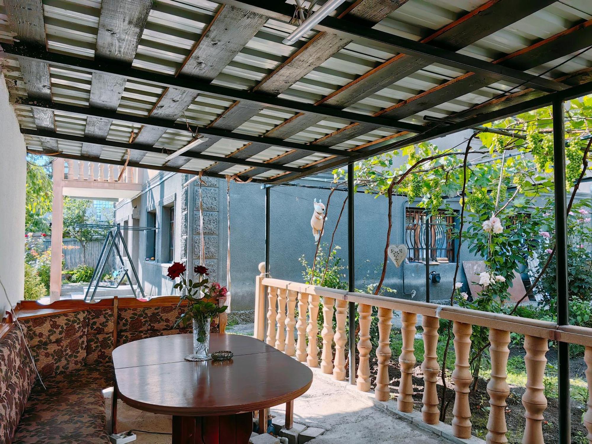 Guest House Metreveli Street 19 Khashuri Exterior foto